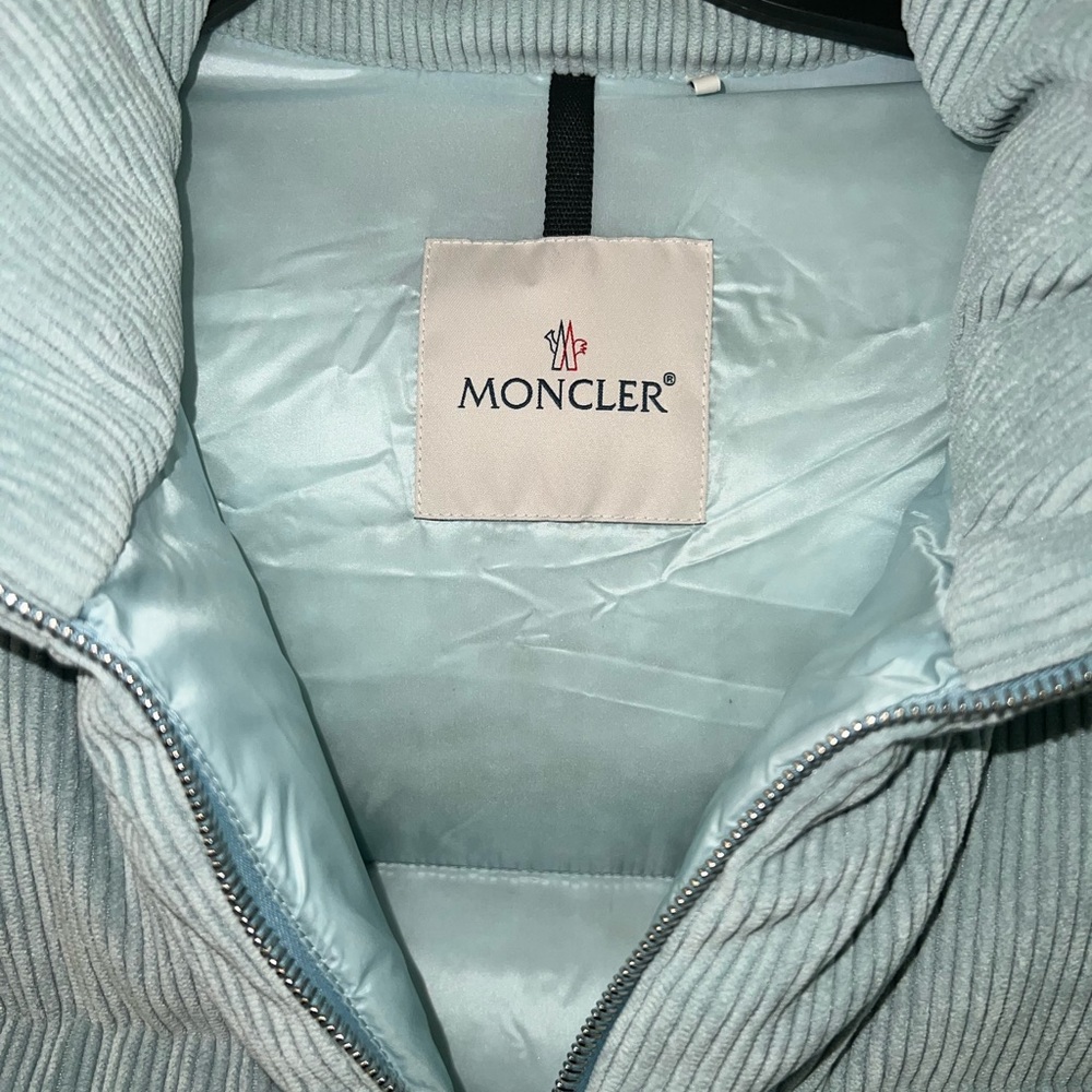 Monclear Coat - Picture 4 of 6